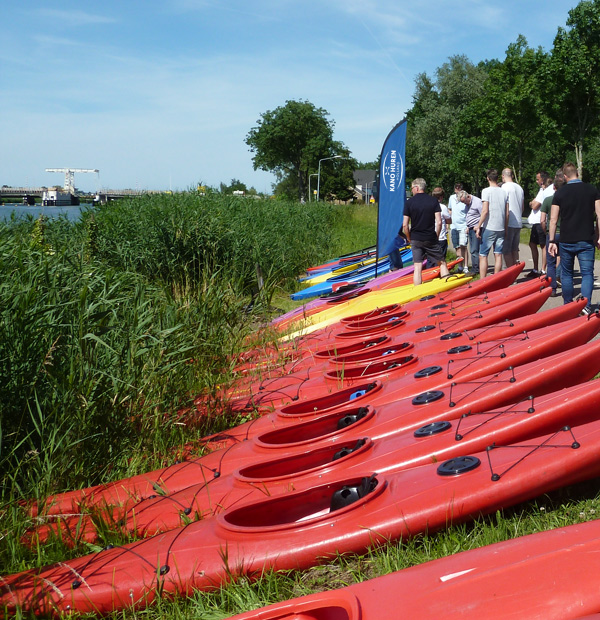kano-huren-groep-bedrijfsuitje-teambuilding_weesp groepen - kano huren holland